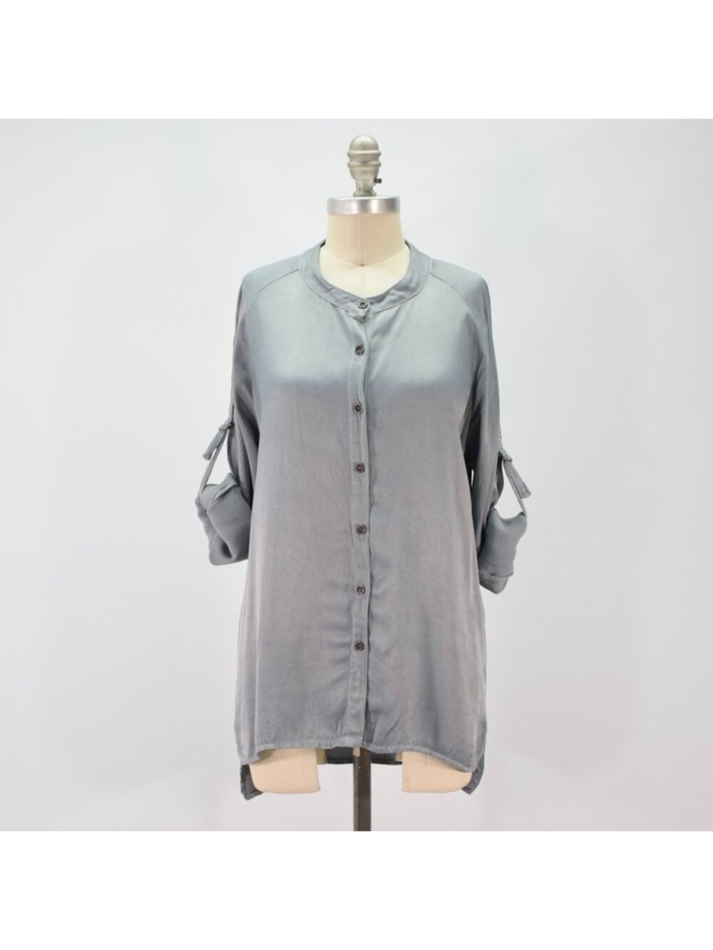 Sofia Silver Gray Silky Rayon Button-Up Raglan-Sleeve Tunic